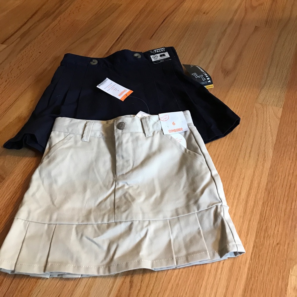 Gymboree skirt (uniform )